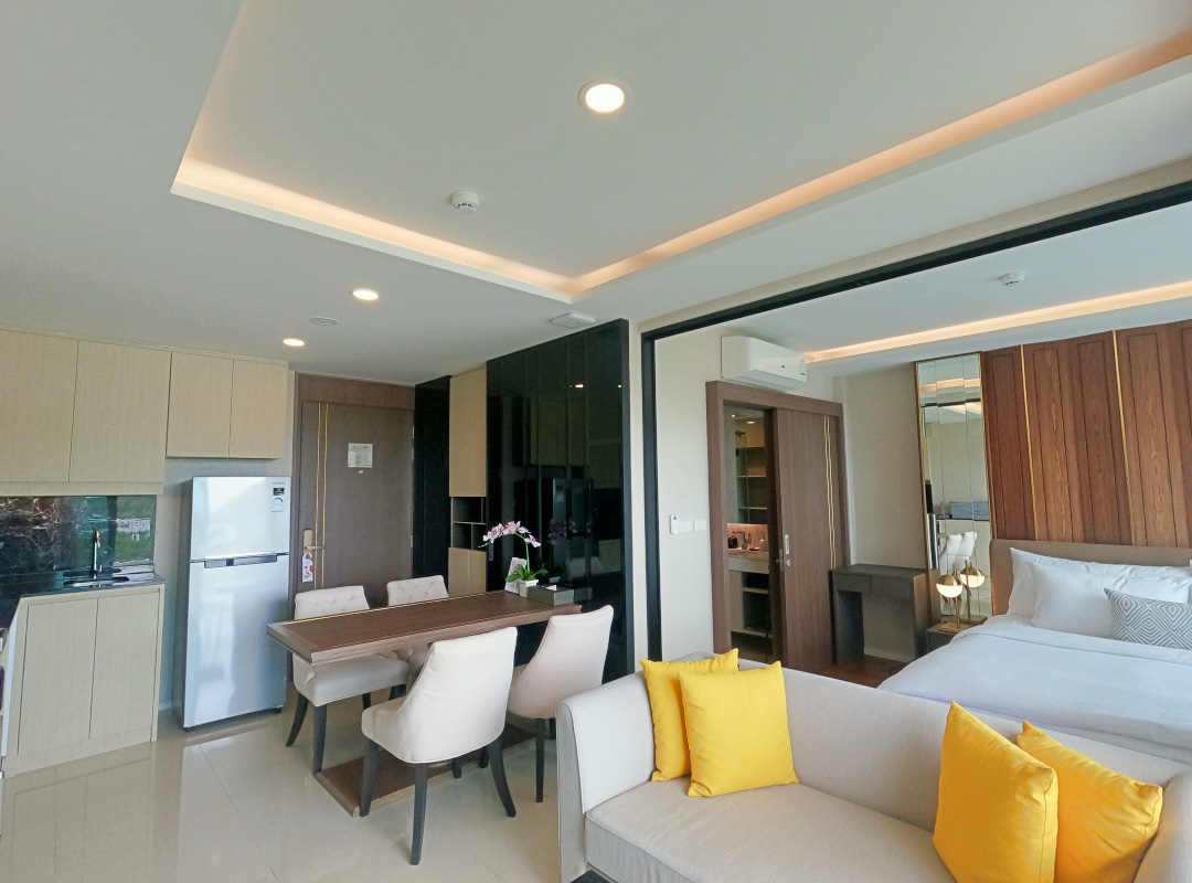 Foreign Freehold Sea View 2-Bed Condo for Sale in Mida Grande, Surin - Photo 6