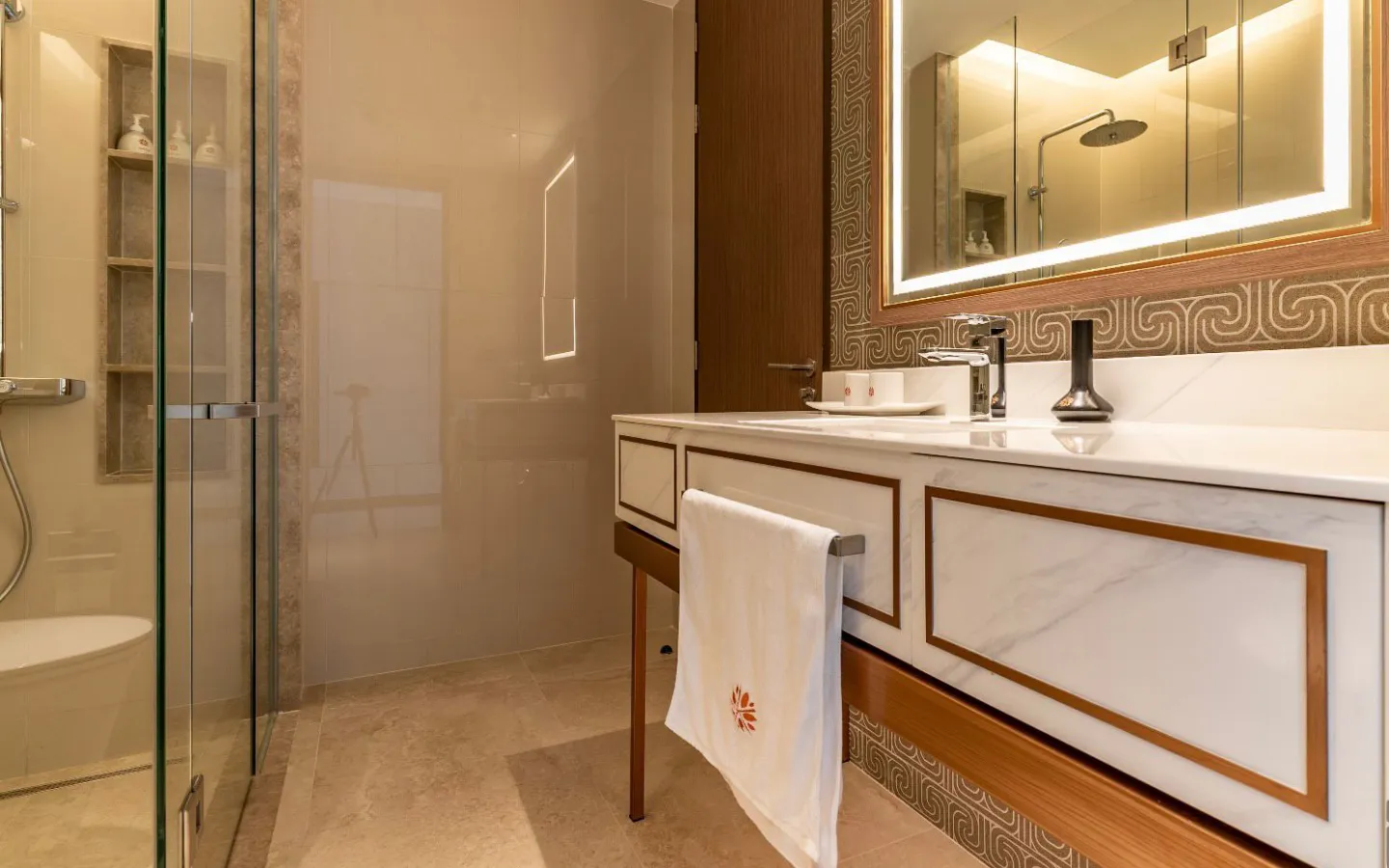 Interior view of Stunning 2 Bedroom Foreign Freehold Penthouse for Sale in Angsana Oceanview Residences