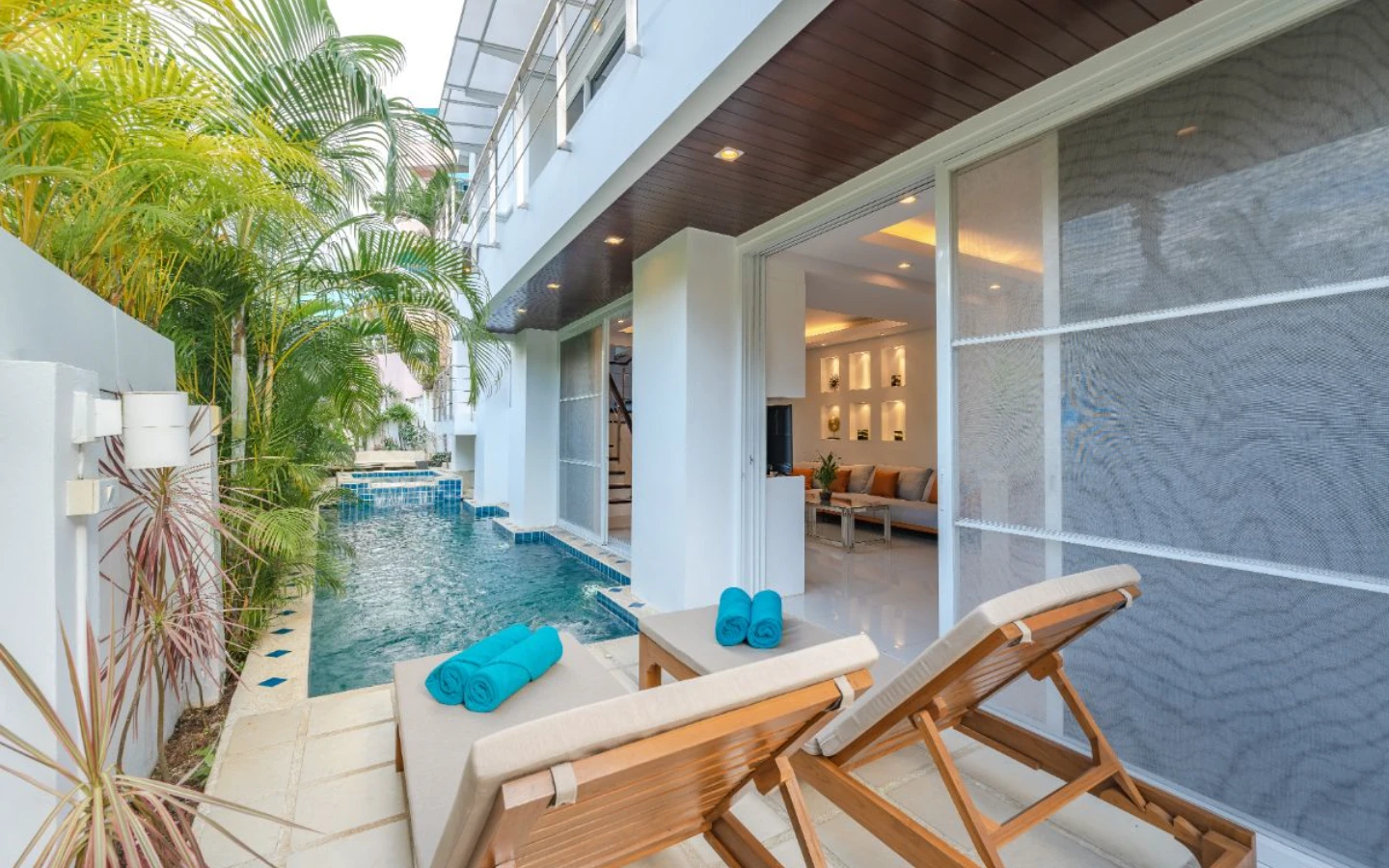 4 Bedroom Sea View Pool Villa for Sale in Patong Beach