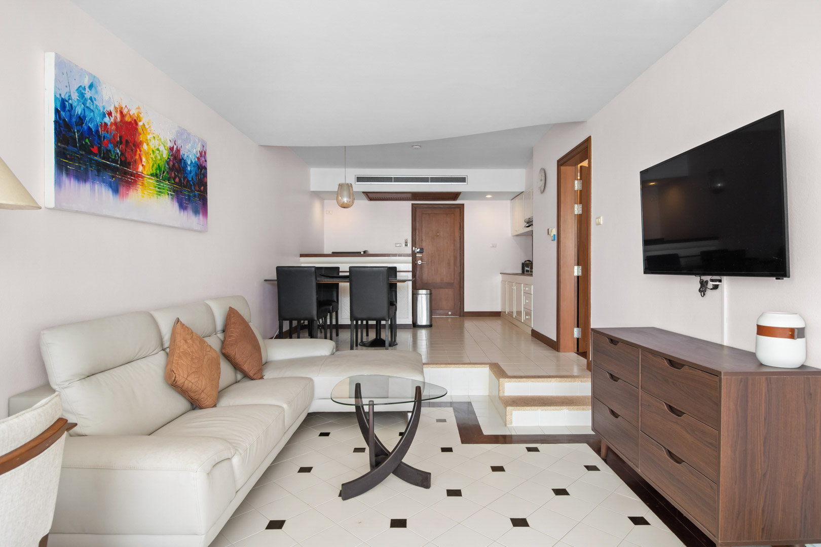 Exterior view of 1-Bed Foreign Freehold Condo For Sale in Sunset Beach Resort, Patong/Kalim