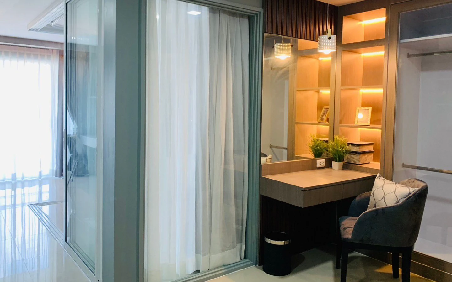 Interior view of 1 Bedroom Condo for Sale at Bayshore Oceanview Patong