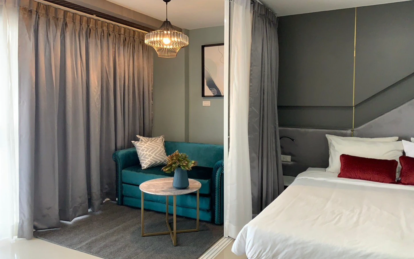 Interior view of 1 Bedroom Condo for Sale at Bayshore Oceanview Patong