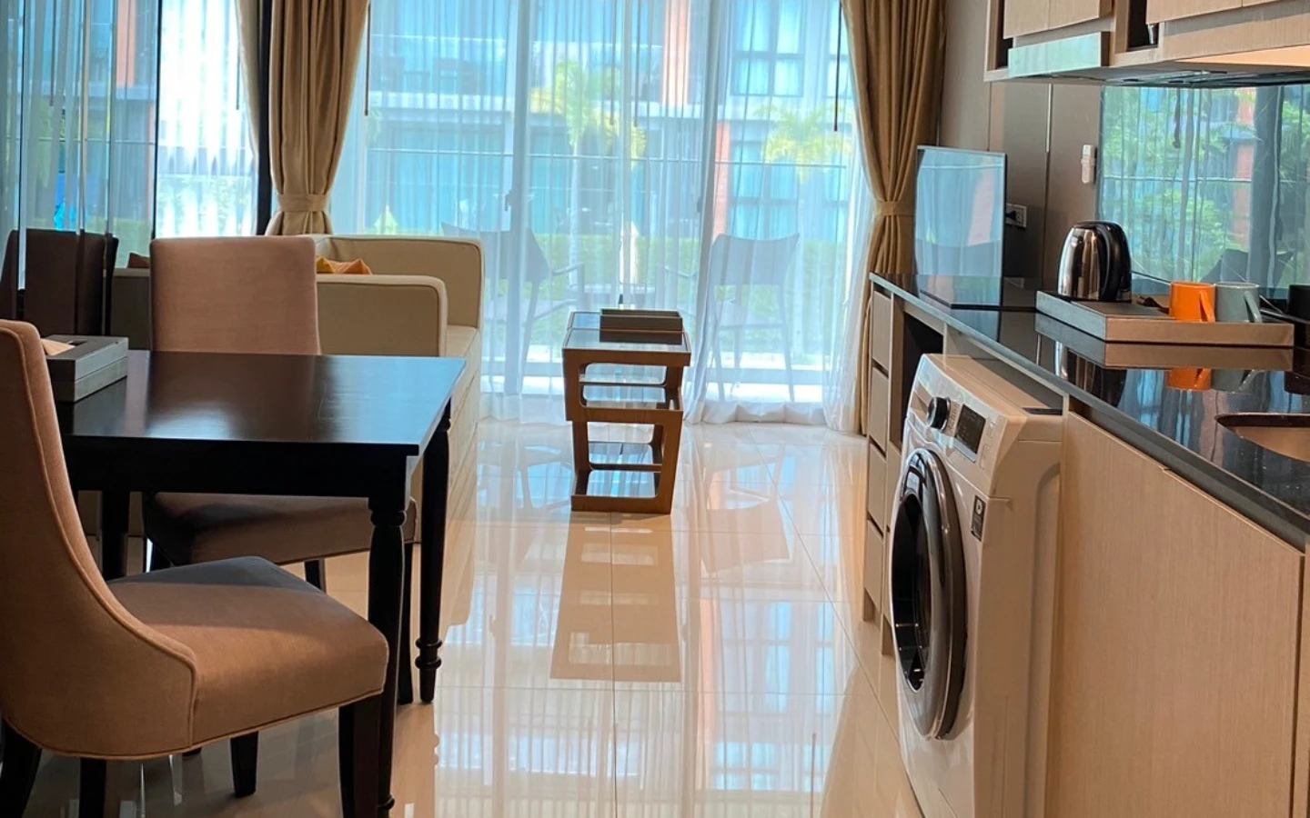 Interior view of 1 Bedroom Apartment for Sale at Panora Mida Grande Surin - D610