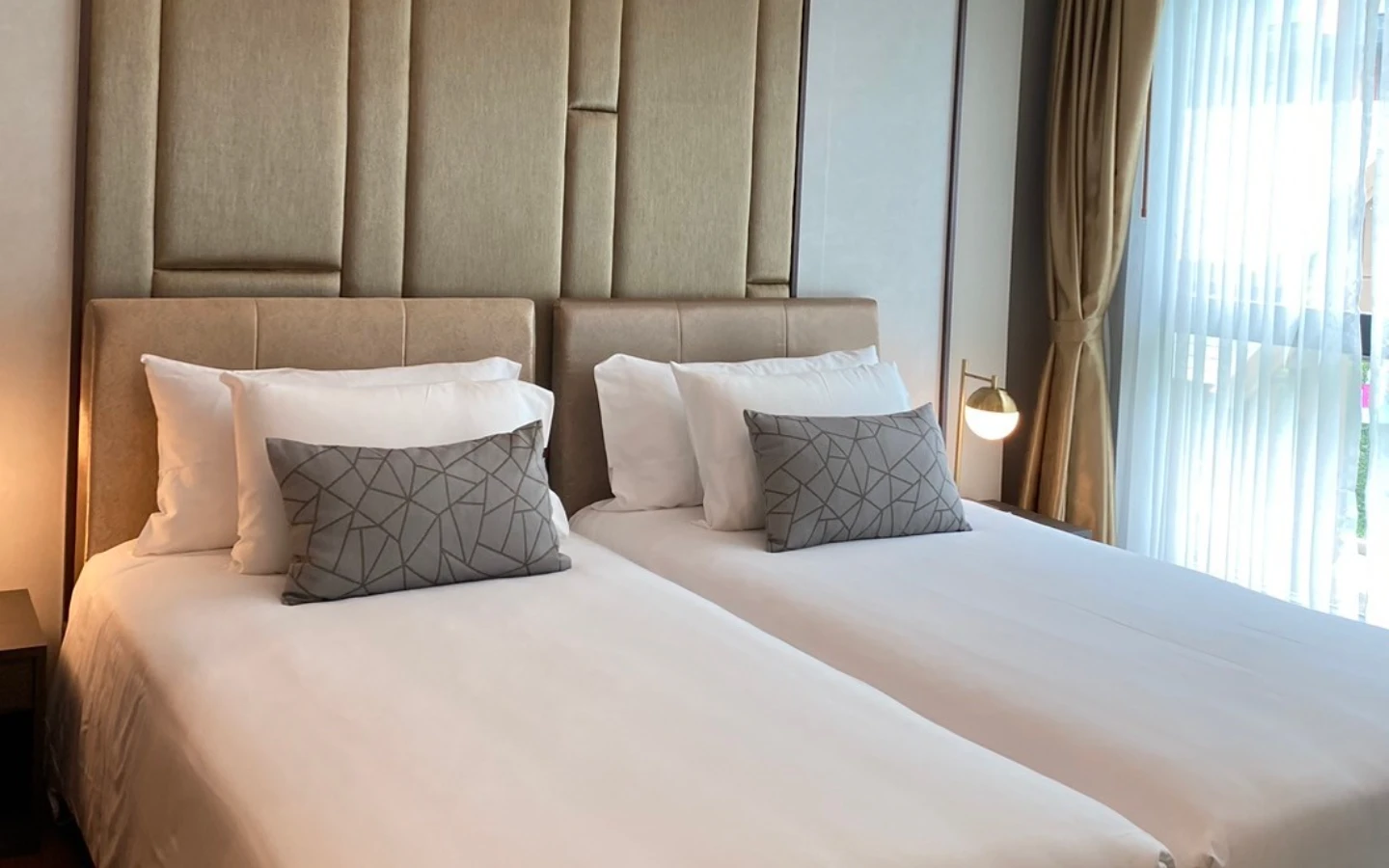 Interior view of 1 Bedroom Apartment for Sale at Panora Mida Grande Surin - D610