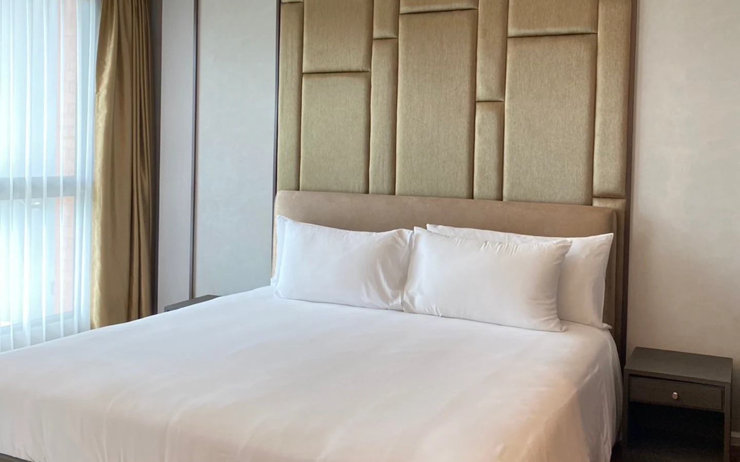 Interior view of One Bedroom Condo for Sale at Panora Mida Grande Surin - B105