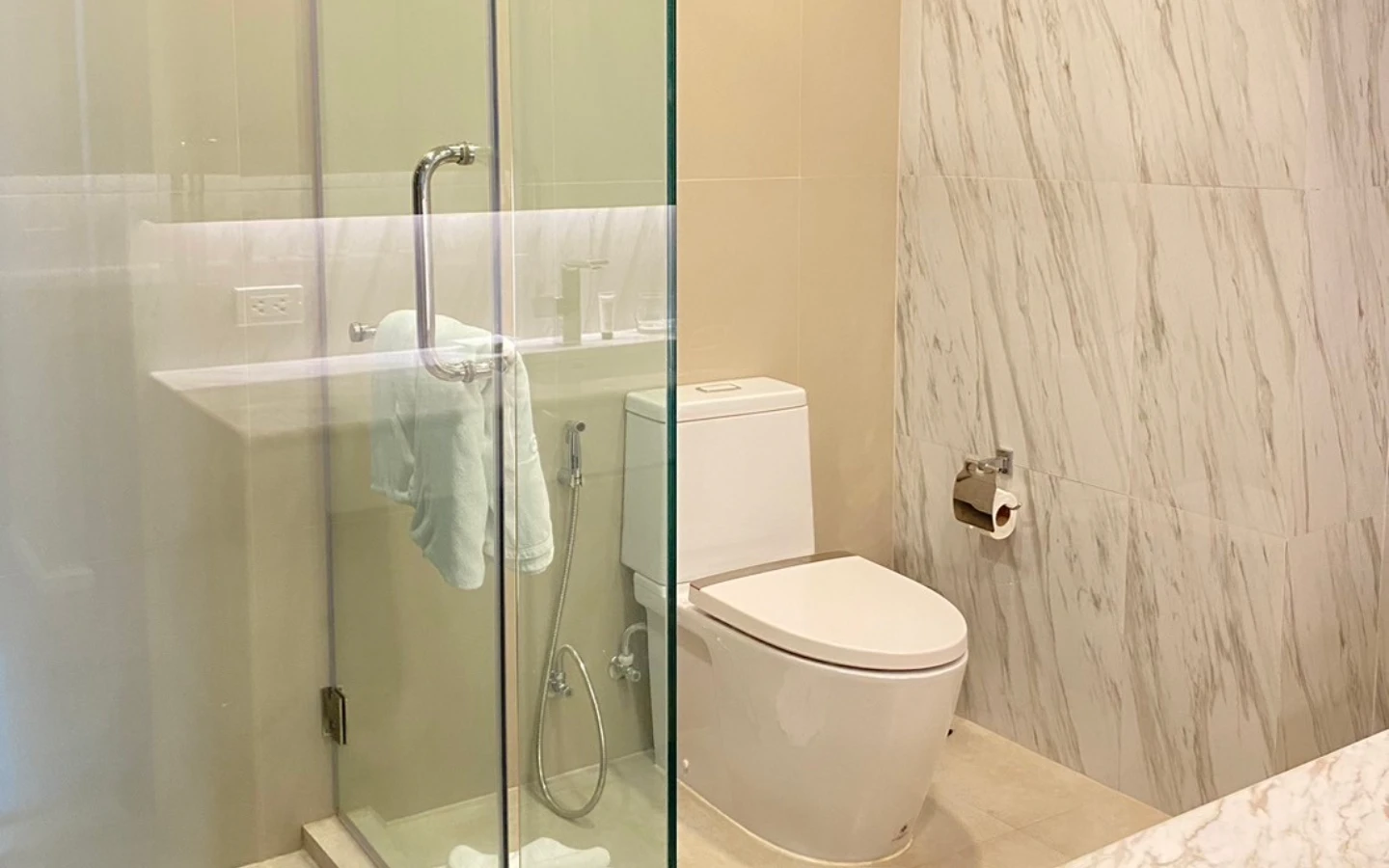 Interior view of Large 1-Bedroom Sea View Condo for Sale at Panora Mida Grande Surin - D502