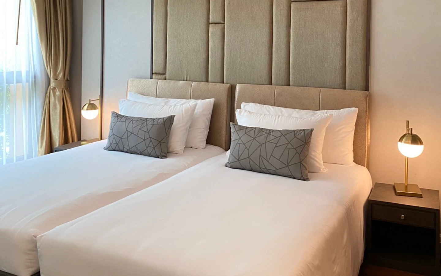 Interior view of One Bedroom Condo for Sale at Panora Mida Grande Surin - D512