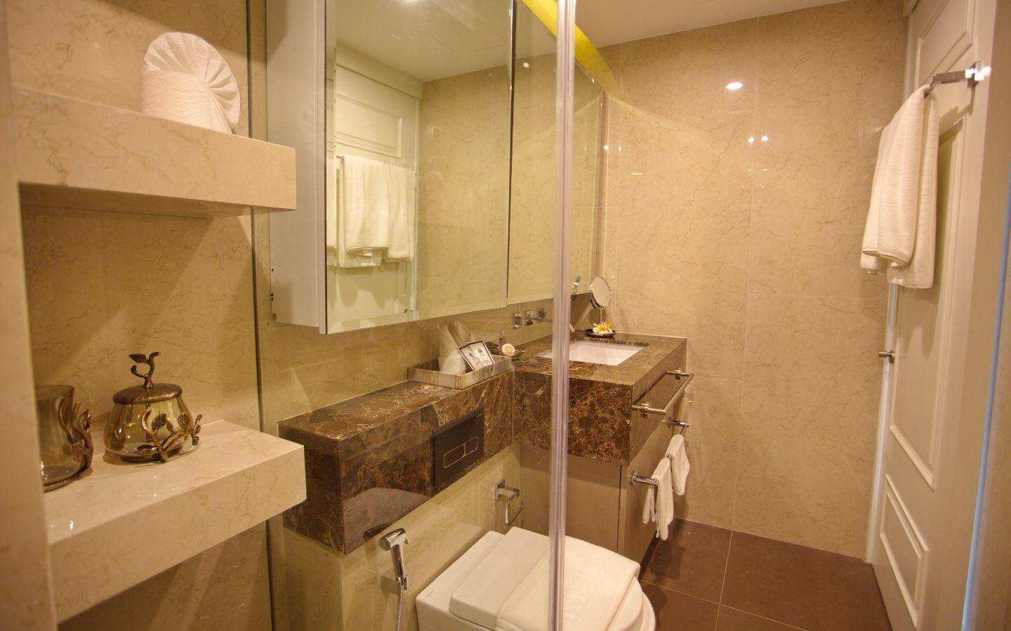 Interior view of One Bedroom Unit for Sale in Surin Sands Condominium, Phuket - 8% Guaranteed Returns for 3 Years