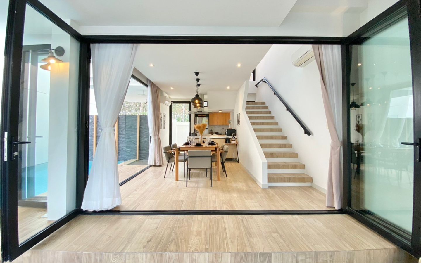 Interior view of 3 Bedroom Diamond Villa for Sale in Cherngtalay - Ready to Move In