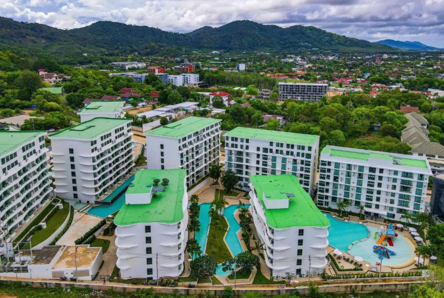 Interior view of 1 Bedroom Condo for Sale at Wyndham La Vita Mercury, Naiharn - 9% Guaranteed Returns for 2 Years