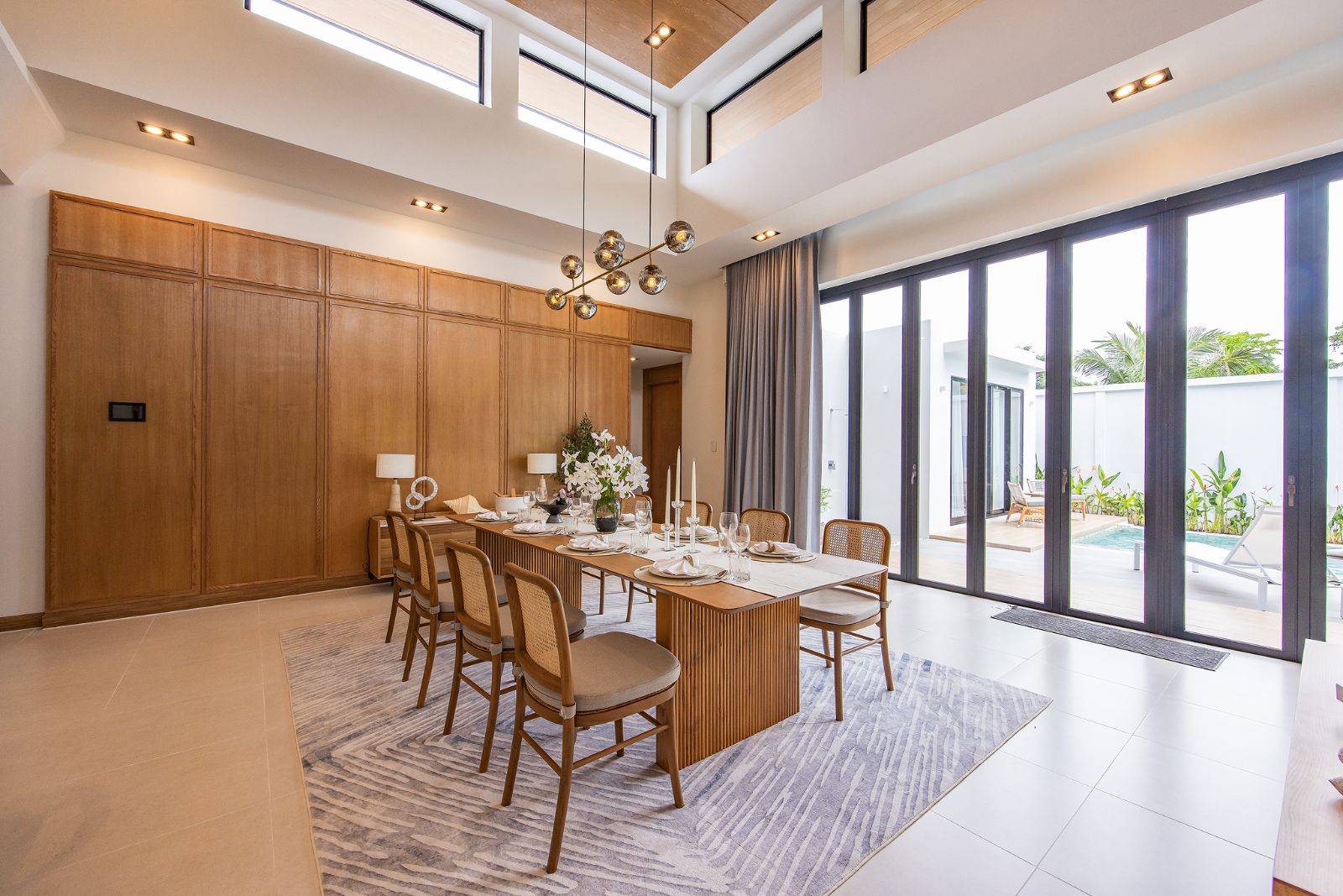 Interior view of 3 Bedroom Private Pool Villa for Sale at Monetaria Villas, Rawai