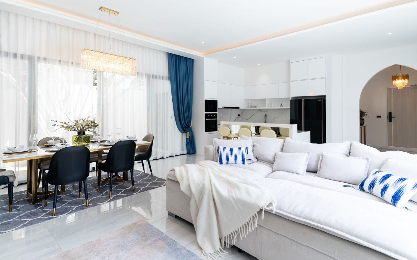 Interior view of 3 Bedroom Pool Villa for Sale at the Menara Hill Luxury Villas Phuket - From Private Owner