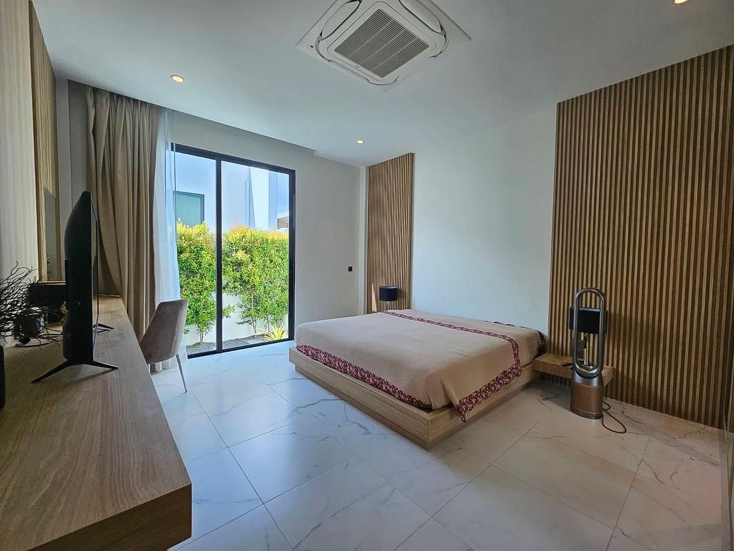 Interior view of 3 Bedroom Lakeview Resale Pool Villa for Sale at Casa Signature in Phuket Town - From Private Owner