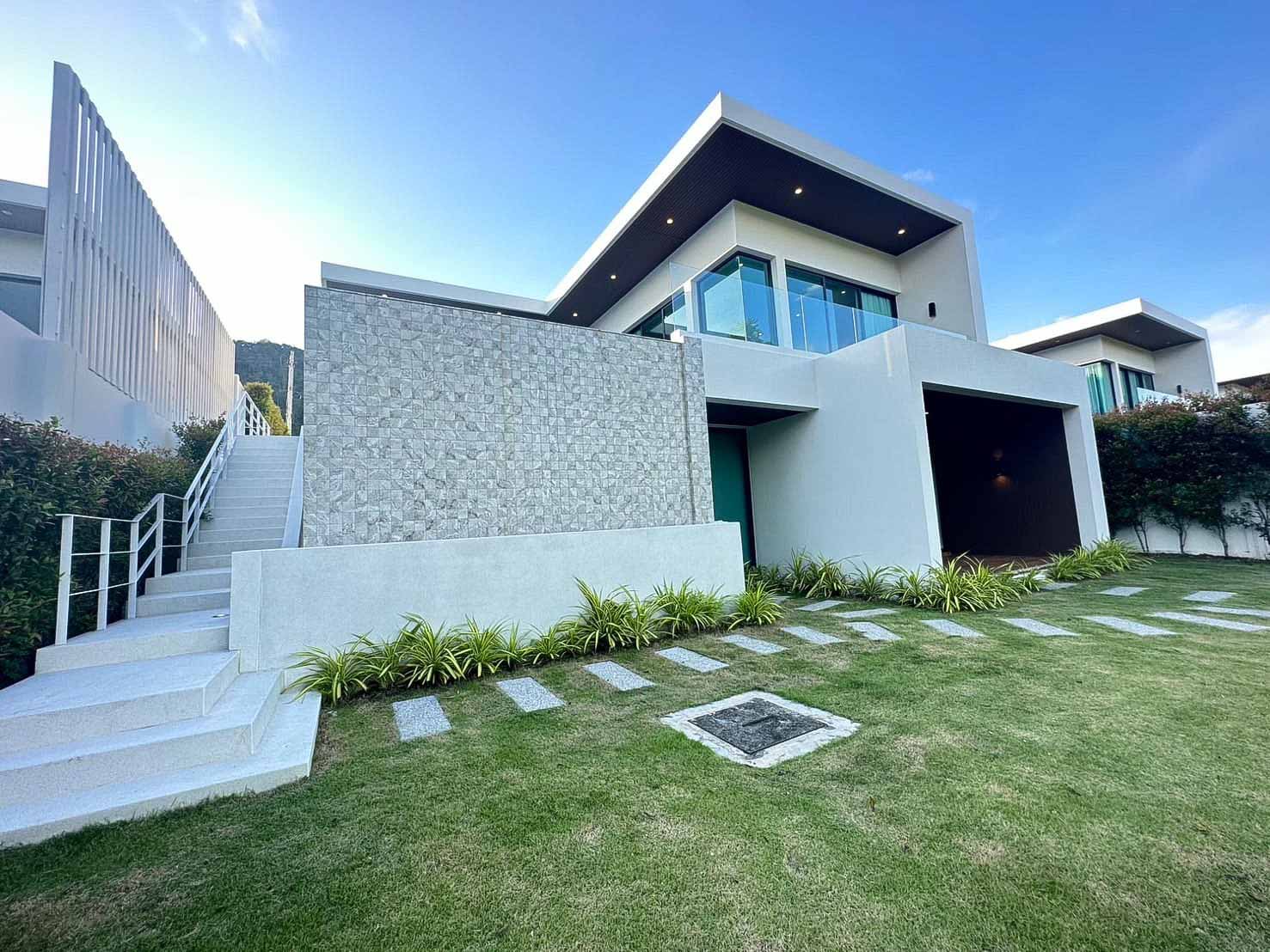 Interior view of 3 Bedroom Lakeview Resale Pool Villa for Sale at Casa Signature in Phuket Town - From Private Owner