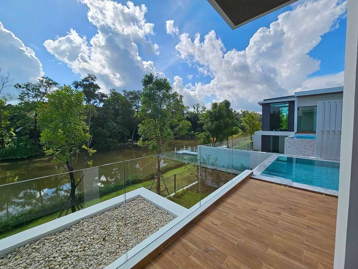 Interior view of 3 Bedroom Lakeview Resale Pool Villa for Sale at Casa Signature in Phuket Town - From Private Owner