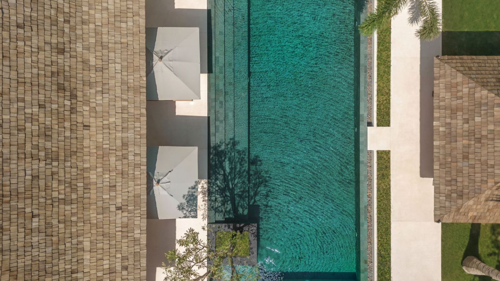 Interior view of 4 Bedroom Large Modern Pool Villa for Sale at Anchan Sunscape - Type 4A-2