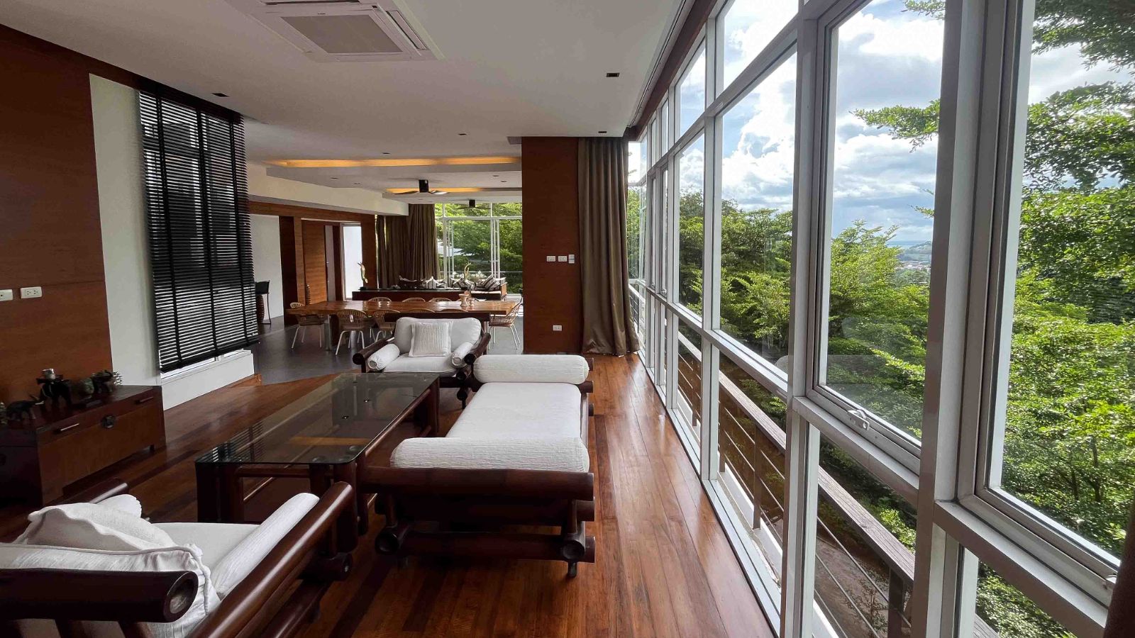 Interior view of 3 Bedroom Penthouse for Sale at The Trees Condo, Kamala