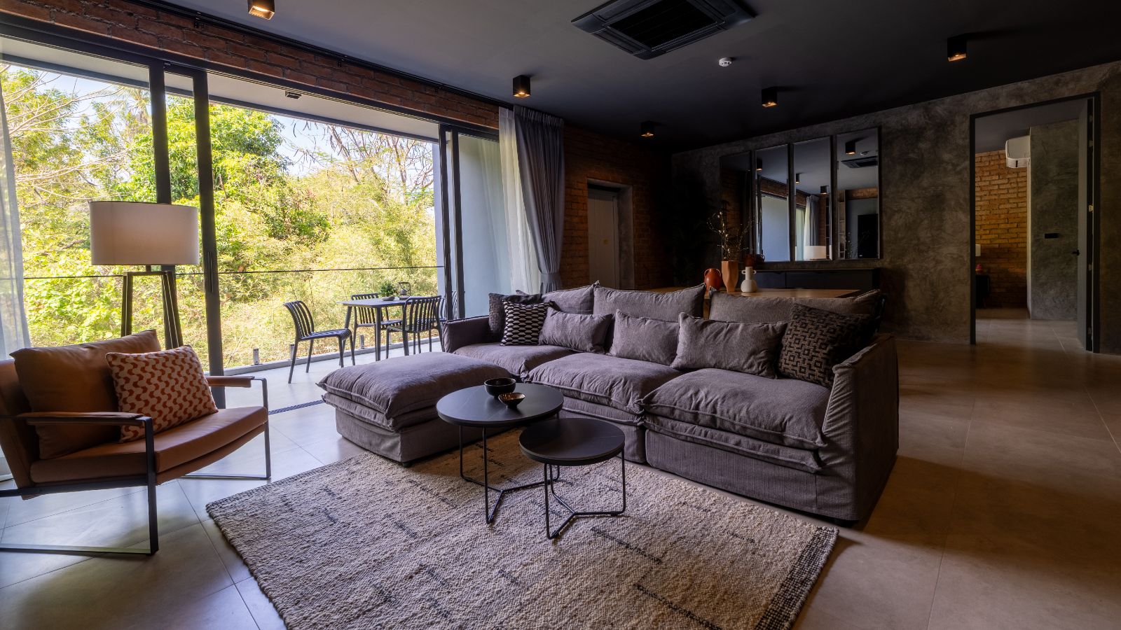 Interior view of 3 Bedroom Luxurious Penthouse for Sale at The Residence, Rawai