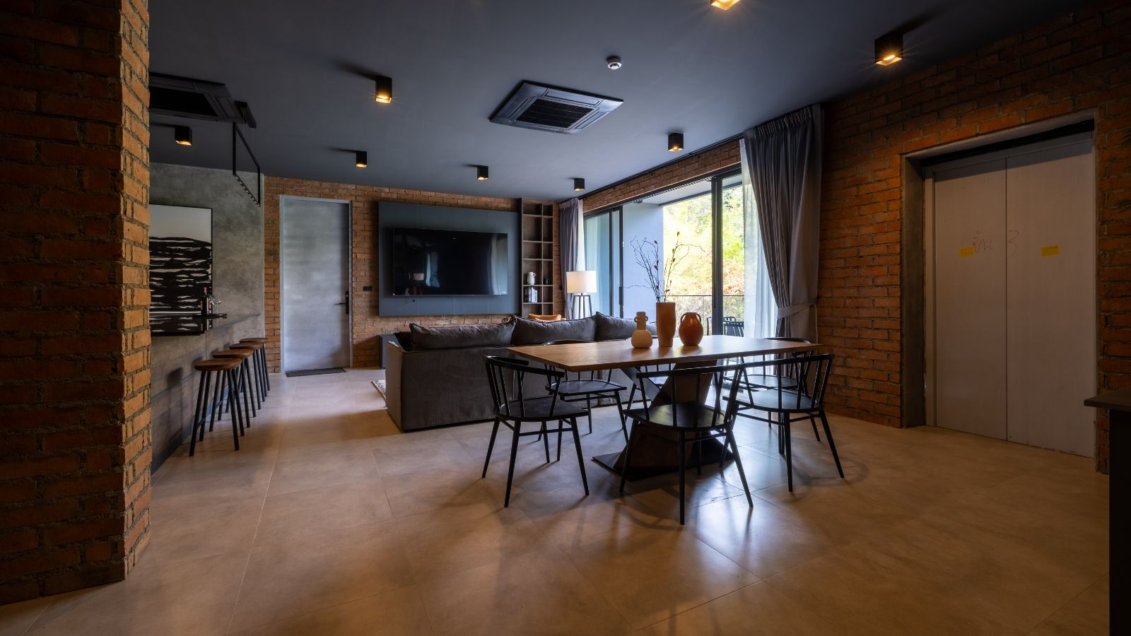 Interior view of 3 Bedroom Luxurious Penthouse for Sale at The Residence, Rawai