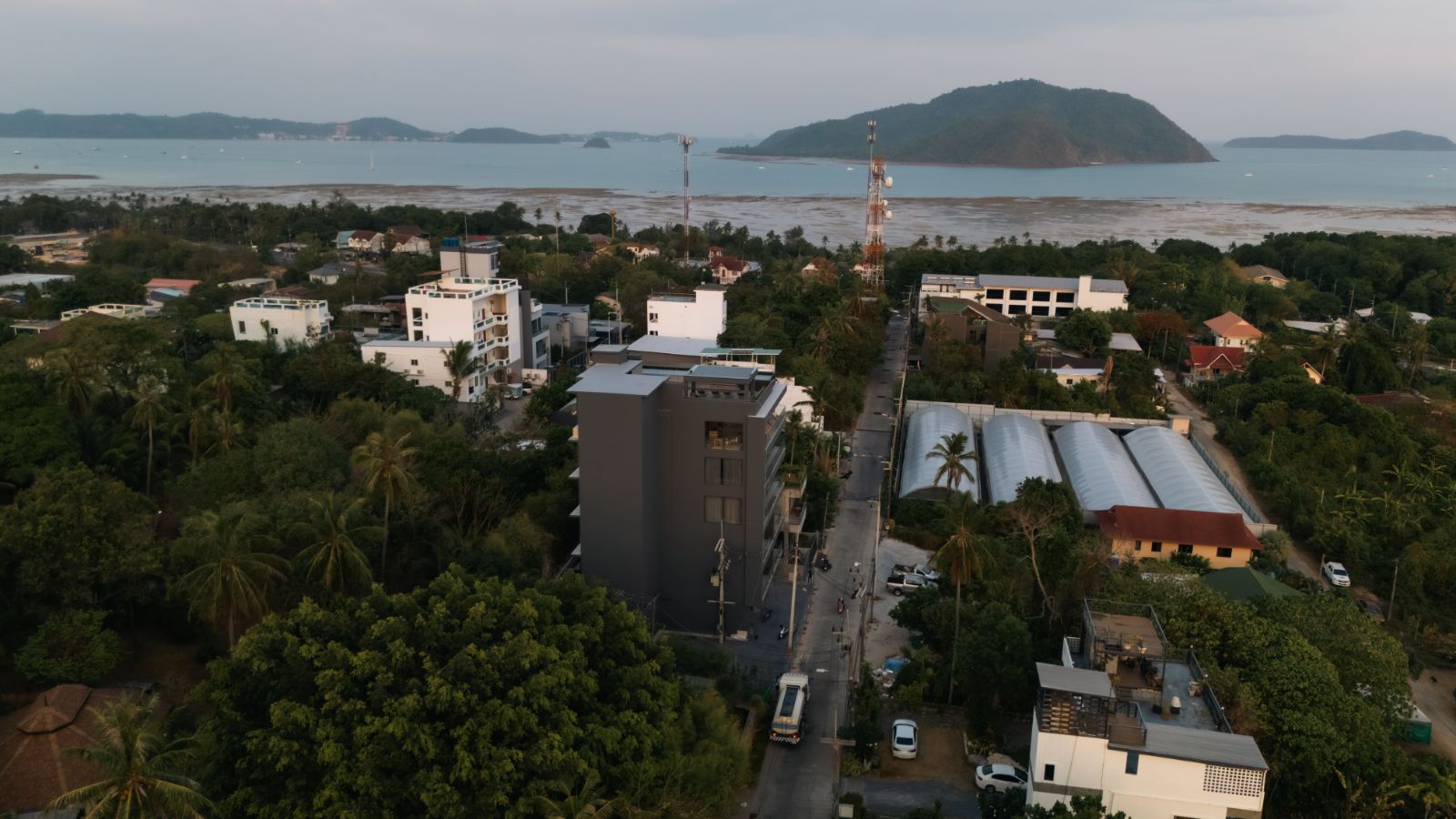 Interior view of 3 Bedroom Luxurious Penthouse for Sale at The Residence, Rawai