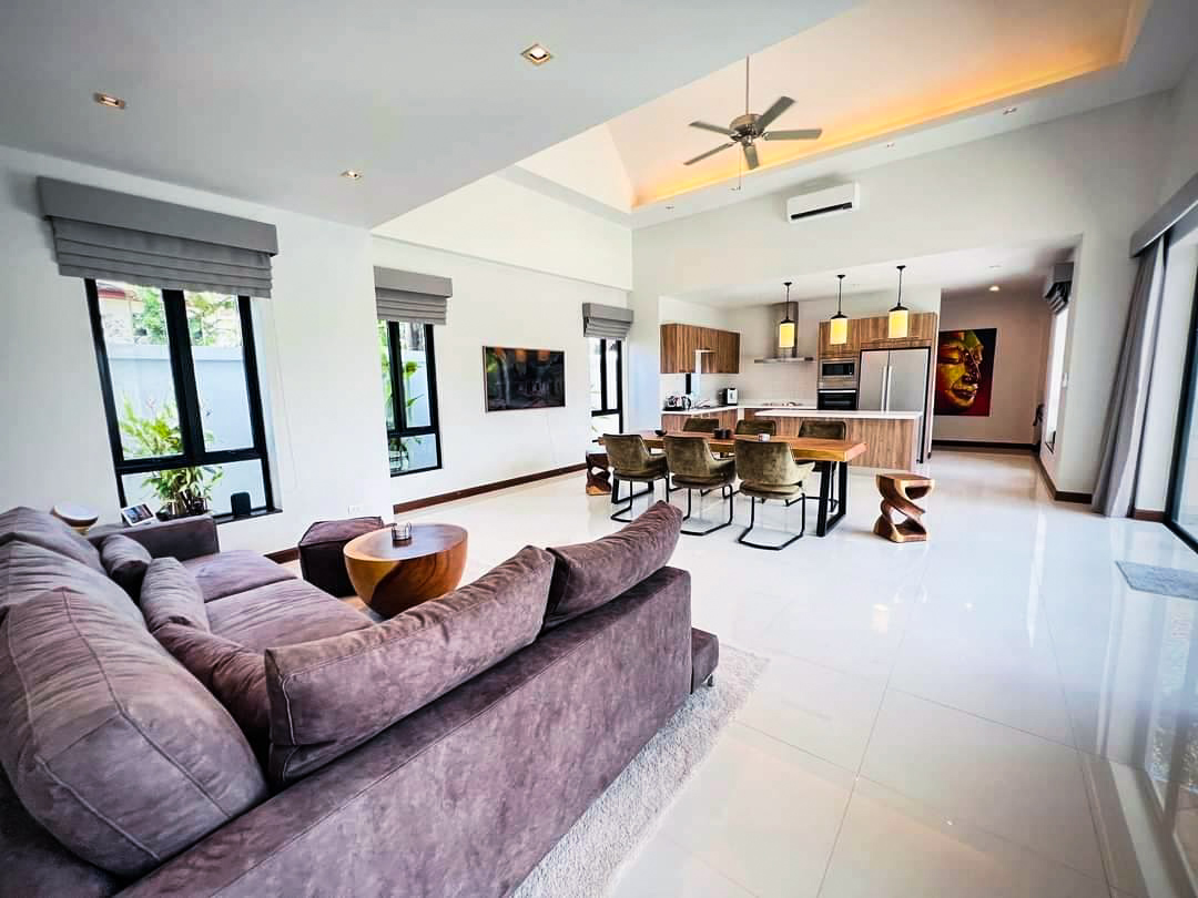 Standalone 3-Bedroom Pool Villa for Sale in Pasak, Cherngtalay, Phuket - Photo 8