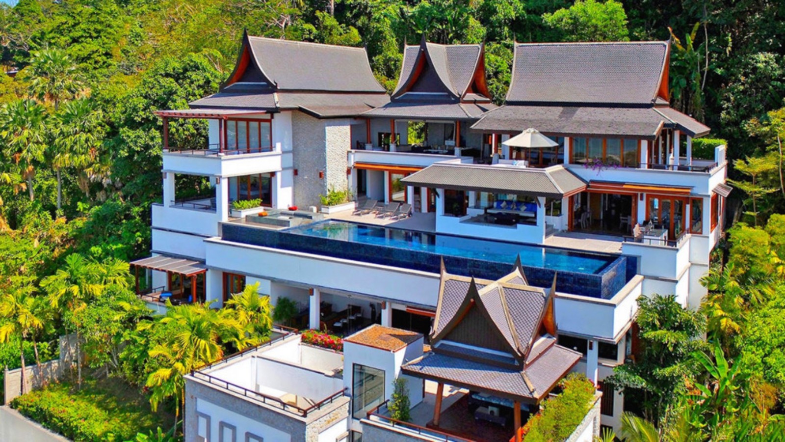 Interior view of 5 Bedroom Ocean View Super Villa Yang Som for Sale in Surin Beach