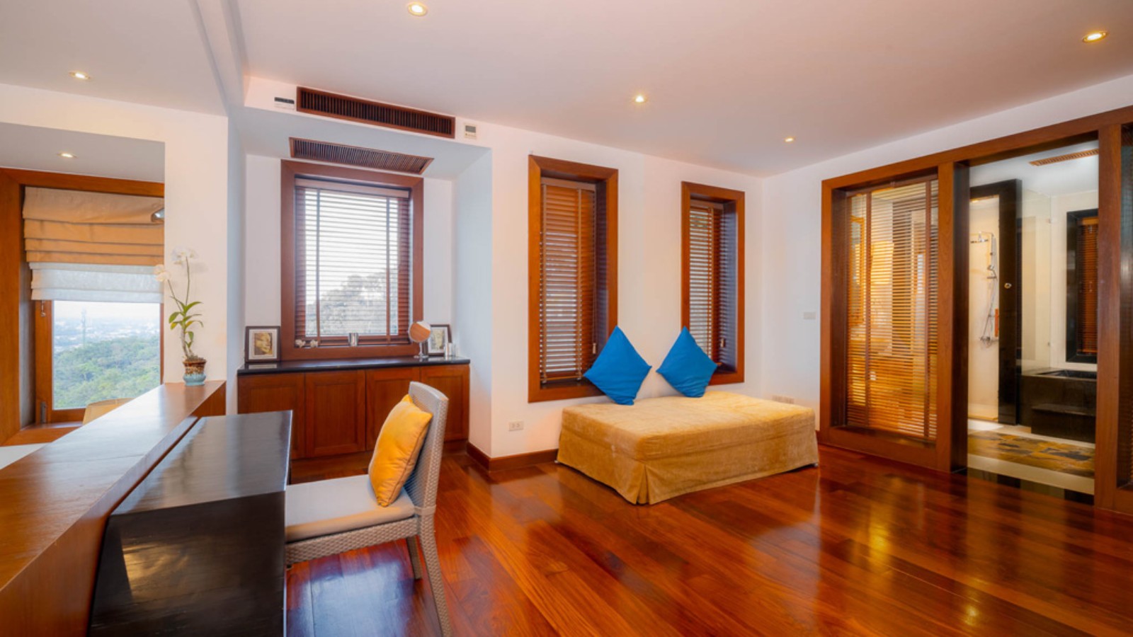 Interior view of 5 Bedroom Ocean View Super Villa Yang Som for Sale in Surin Beach