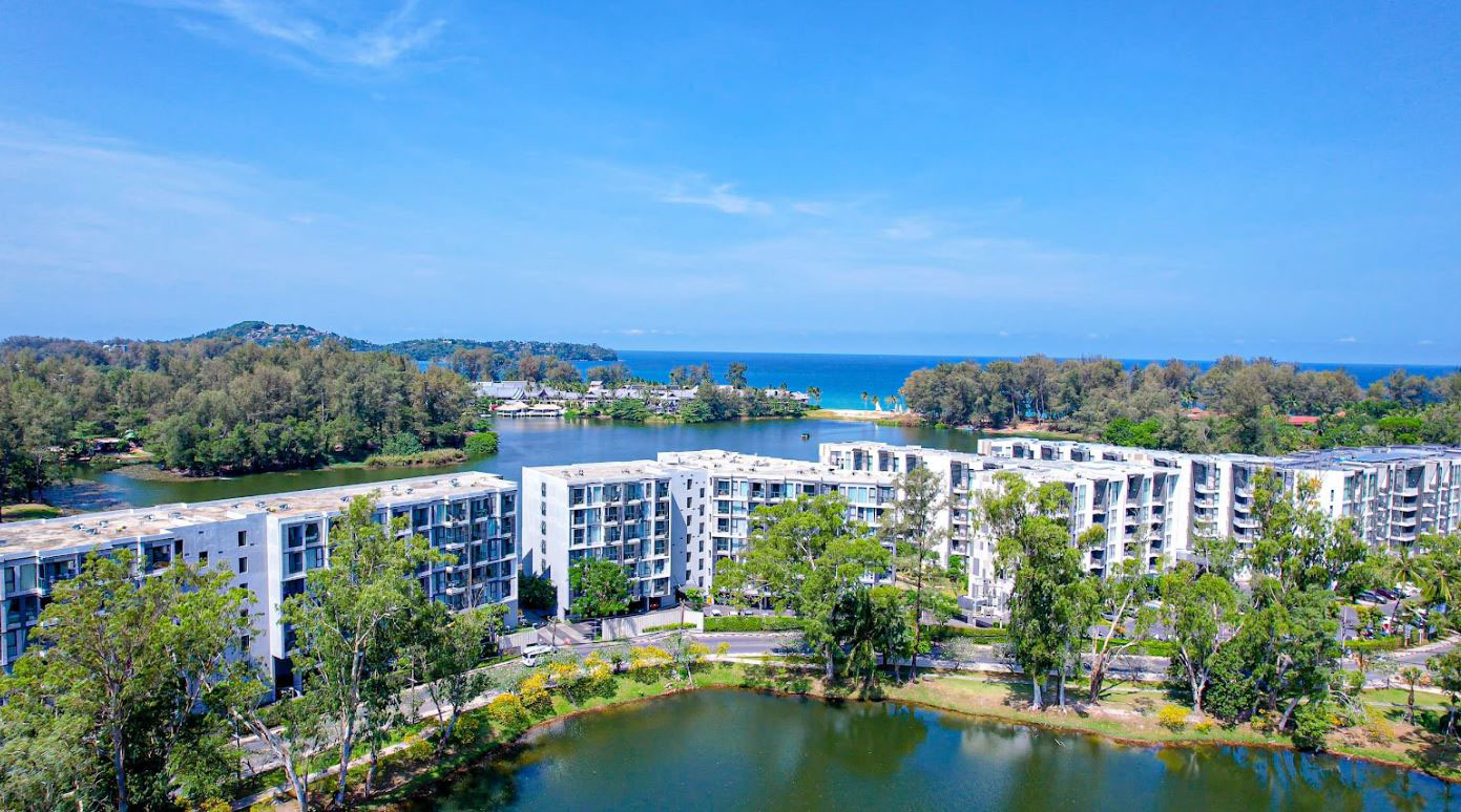 2-Bedroom Lake View Cassia Residences Condo for Sale - From Private Owner