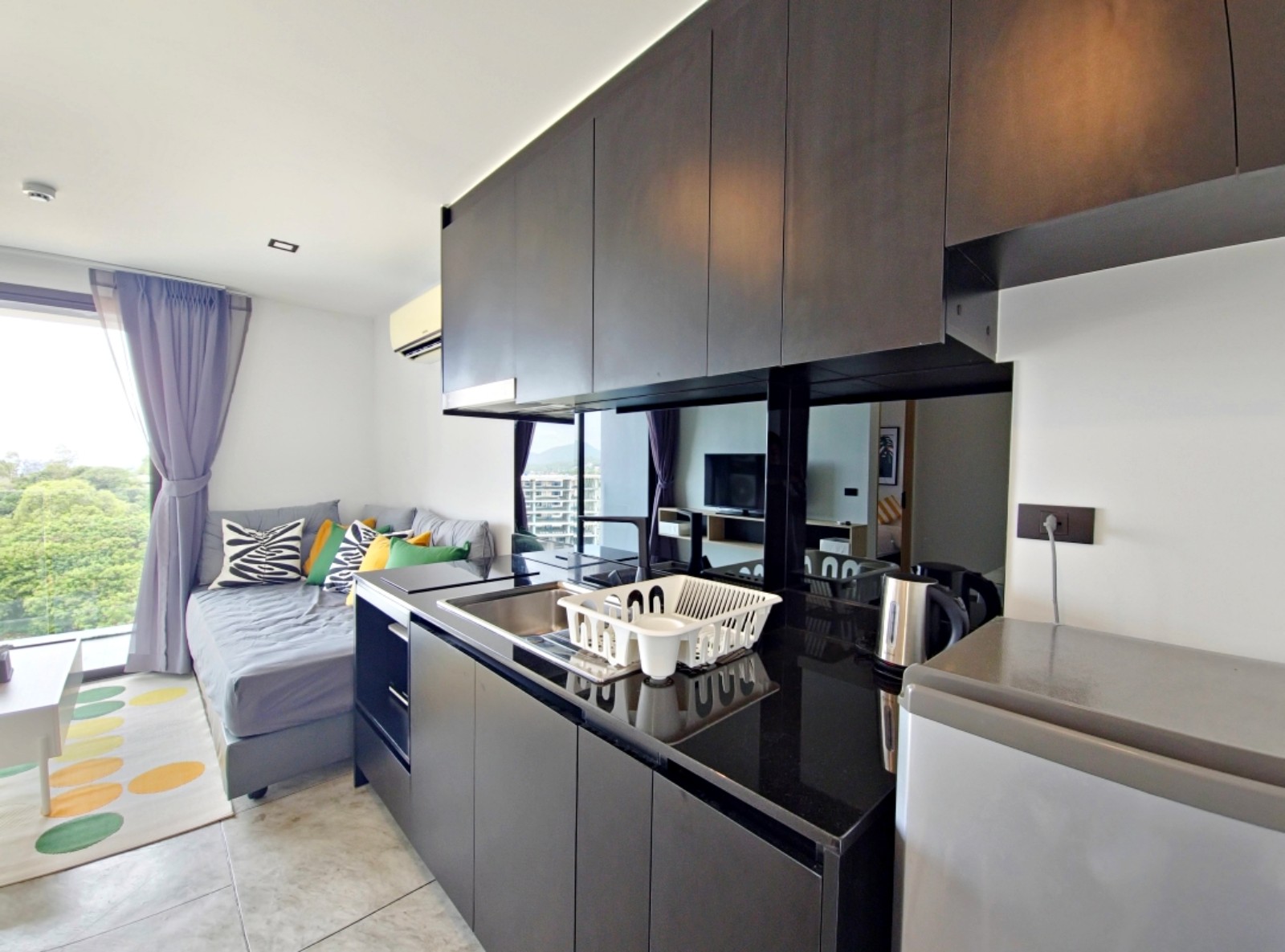 Interior view of 1 Bedroom Resale Condo for Sale at Utopia Naiharn Beach - From Private Owner
