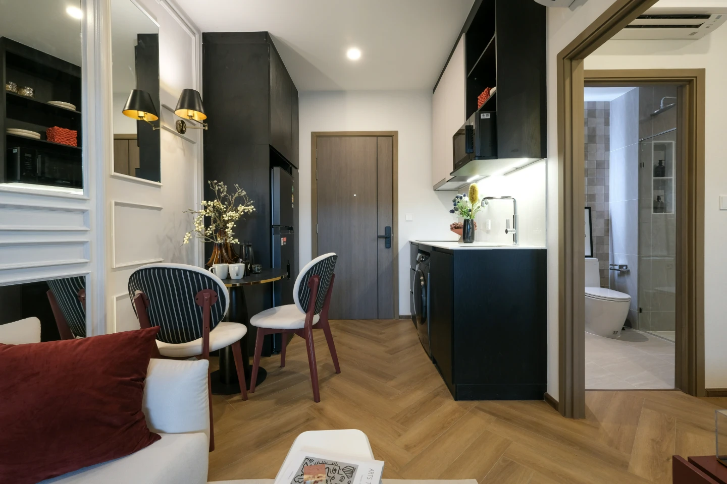 Interior view of SOLD OUT: Standard 1 Bedroom Condo for Sale at The Title Artrio Condominium