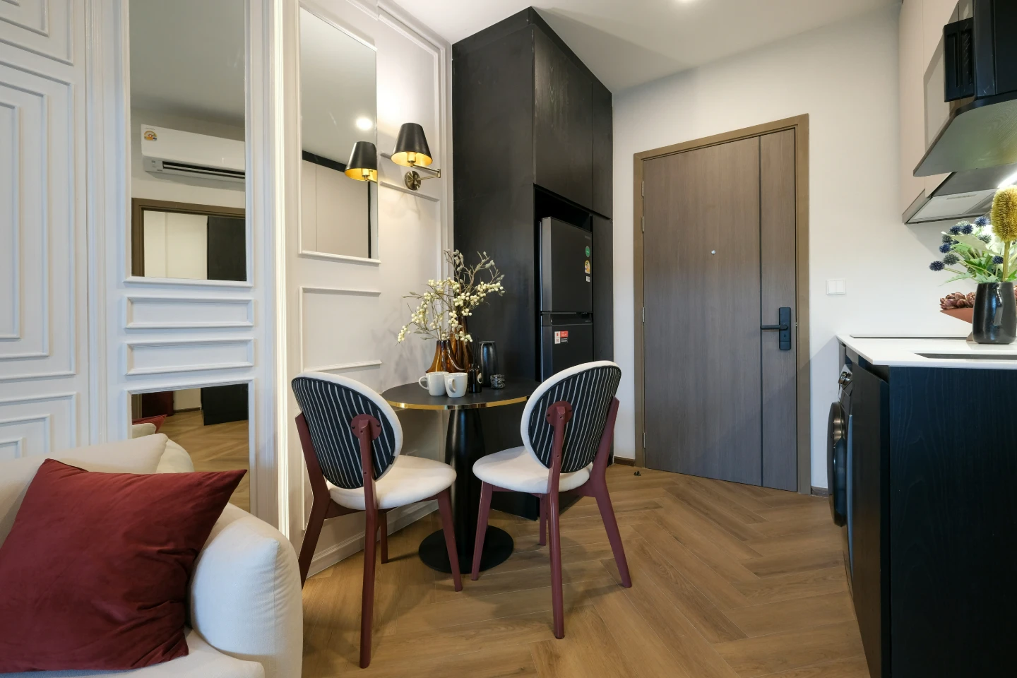Interior view of SOLD OUT: Standard 1 Bedroom Condo for Sale at The Title Artrio Condominium