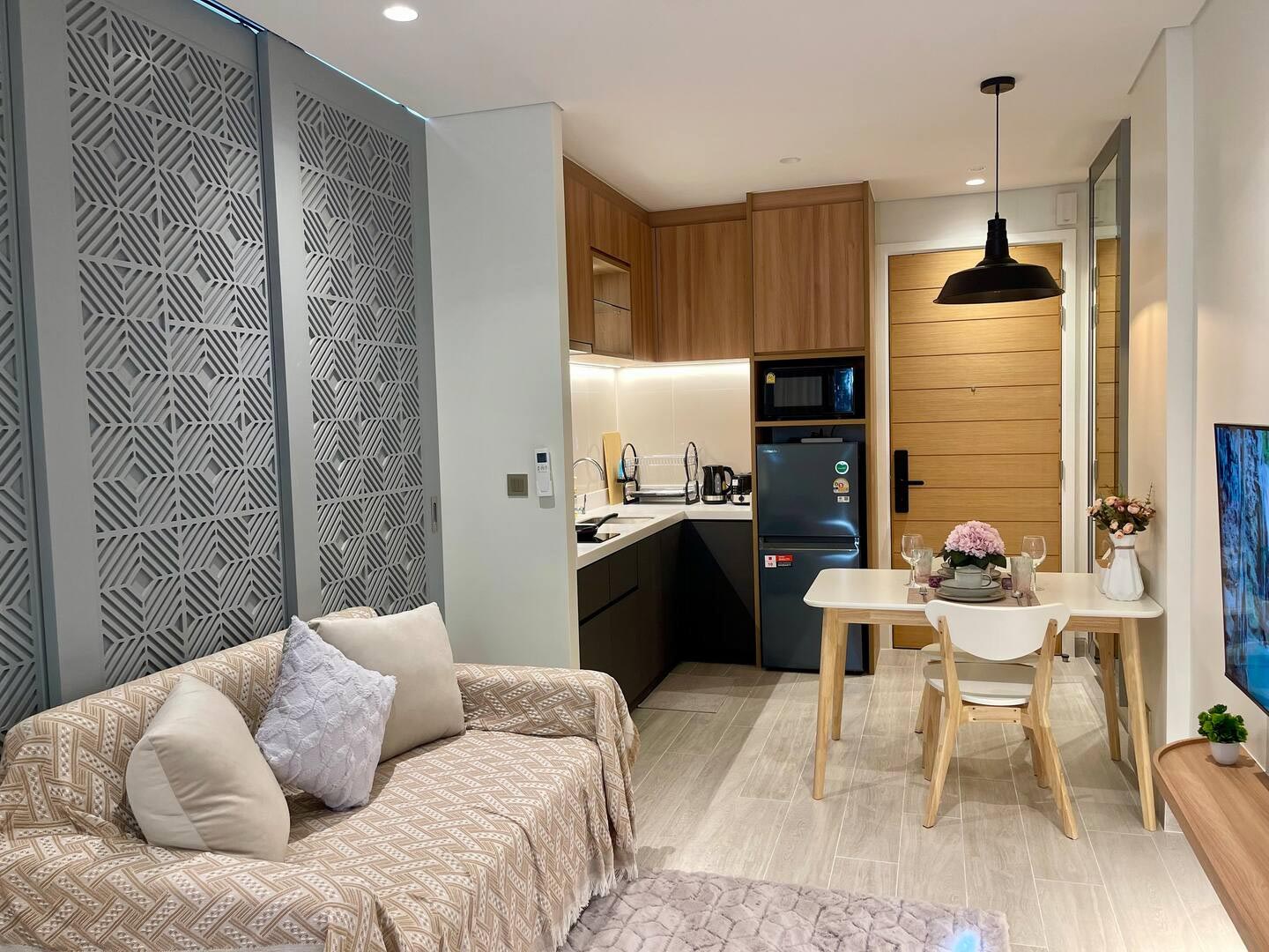 Luxury One Bedroom Laguna Lakeside Residences Condo for Sale from Owner - Photo 6