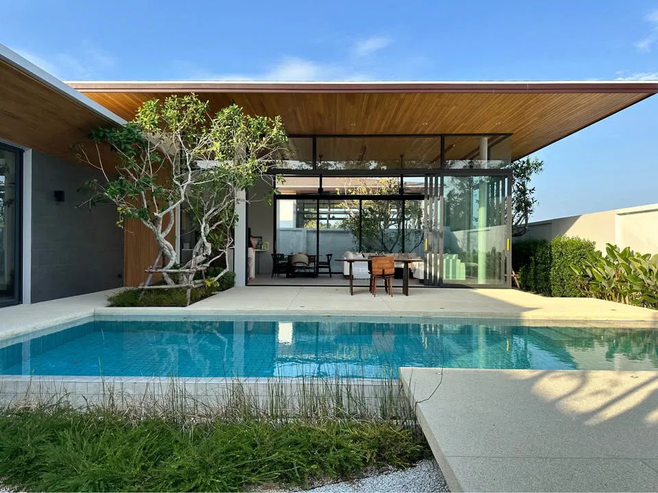 Mid-Century Modern Design 3-Bedroom Villa in Botanica Pru Jampa - Image 1