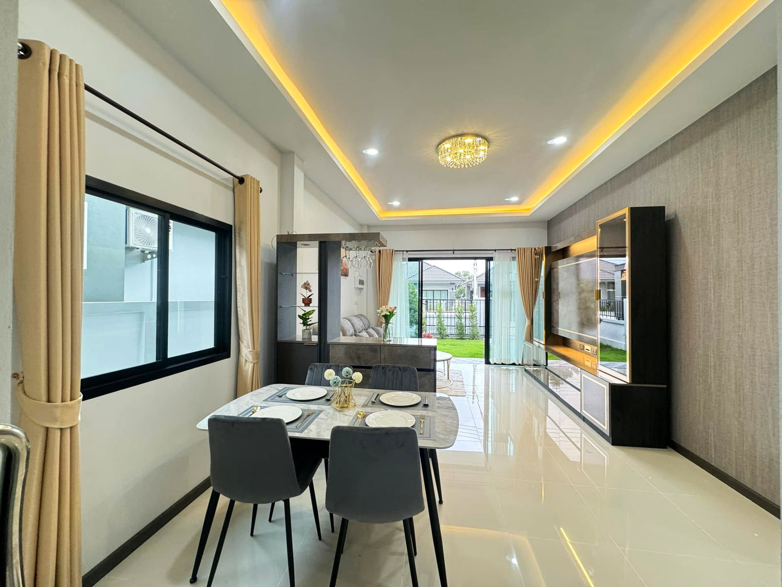 Budget-Friendly 3-Bedroom Pool Villa in Thalang - Great Value! - Photo 5