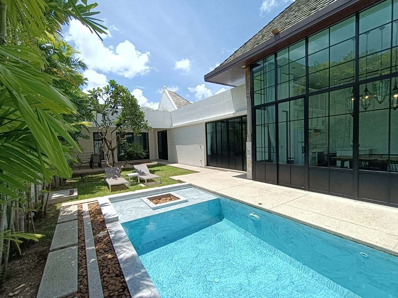 Mono Luxury Villa Pasak 8 - 3 Bedroom Resale Pool Villa from Private Owner - Photo 7