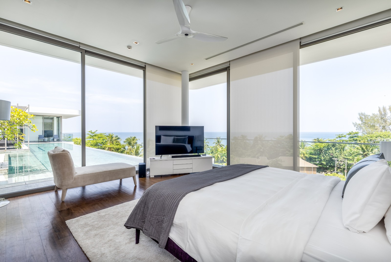 Interior view of 4 Bedroom Oceanview Penthouse for Sale at Malaiwana