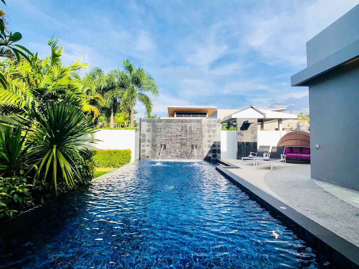 Baan Bondharik Villa for Sale in Nai Harn Baan Bua Estate Naiharn Phuket - Photo 4