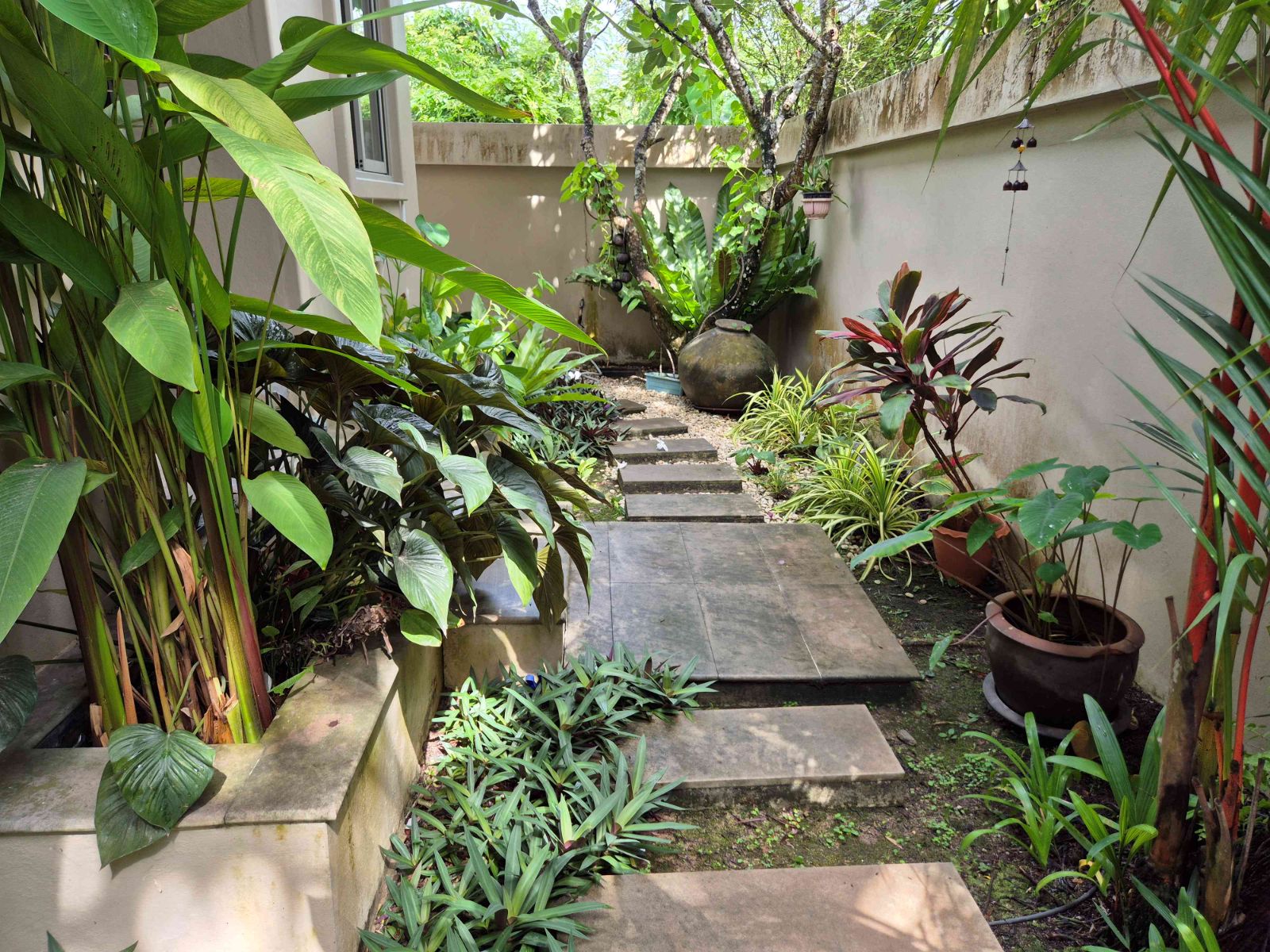 Interior view of 3 Bedroom Private Villa - Walking Distance to Bangtao Beach - Ready to Move in or Rent Out!