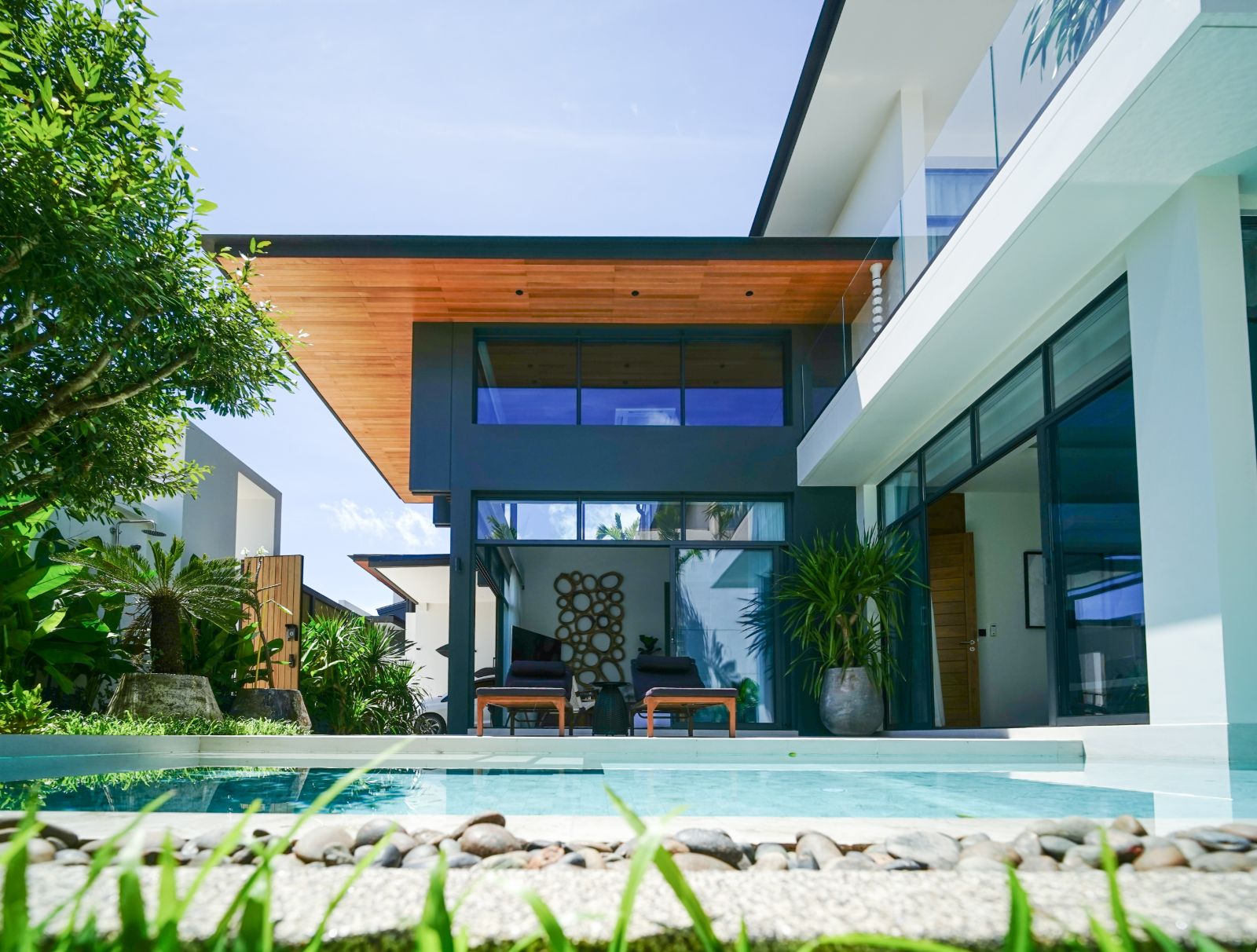 3 Bedroom Modern Elite Chalong Villas for Sale Near Big Buddha