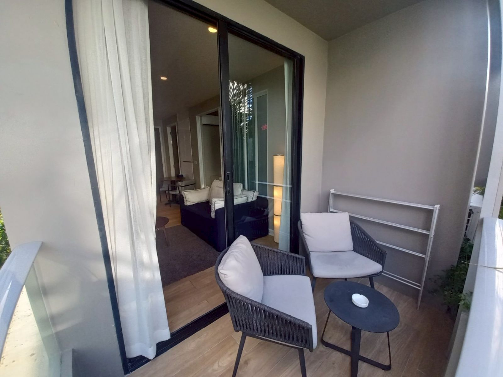 Interior view of One Bedroom Resale Condo Available at Diamond Condominium