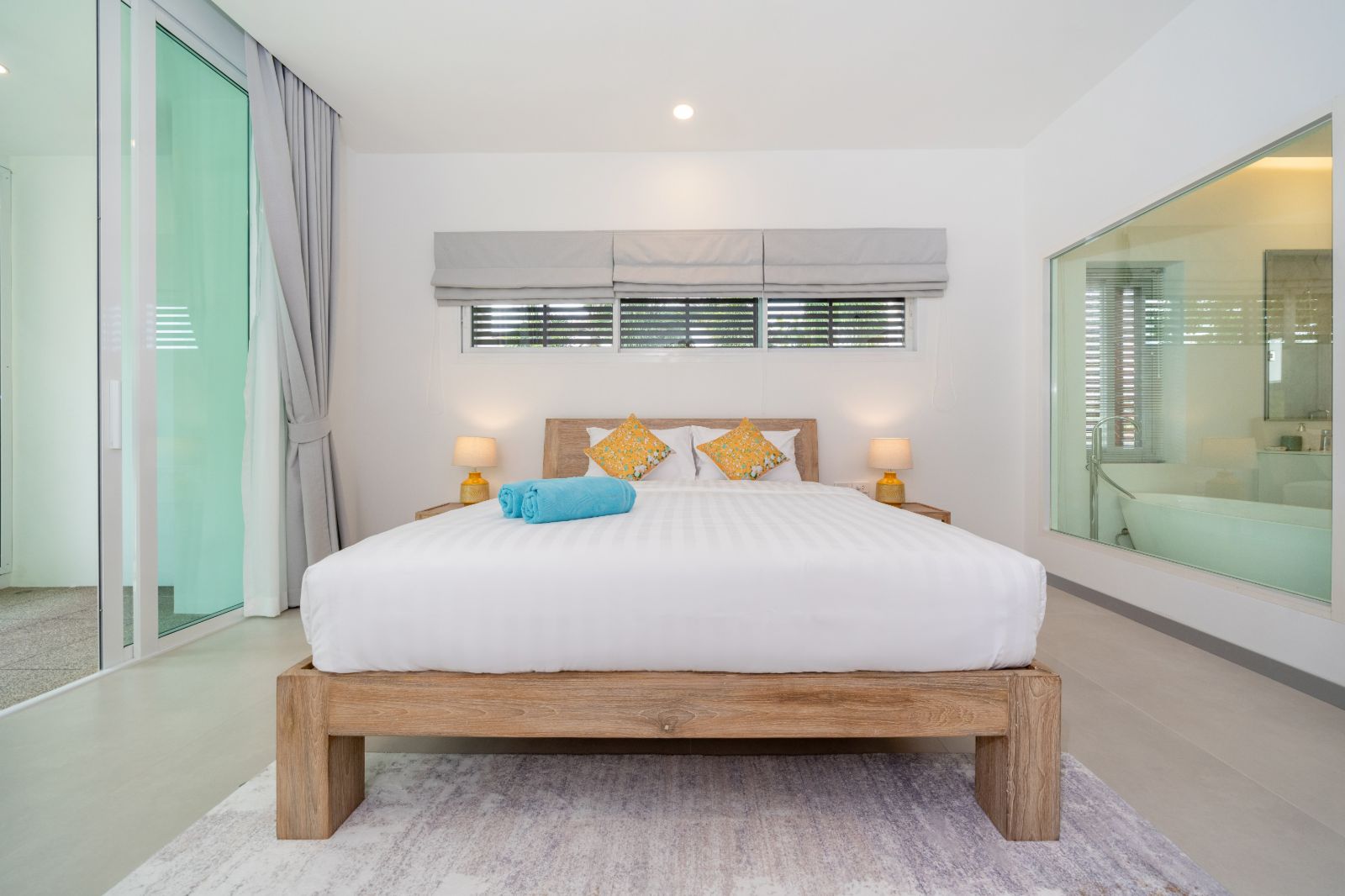 Interior view of 3 Bedroom Foreign Freehold Duplex for Sale at Oxygen Bangtao