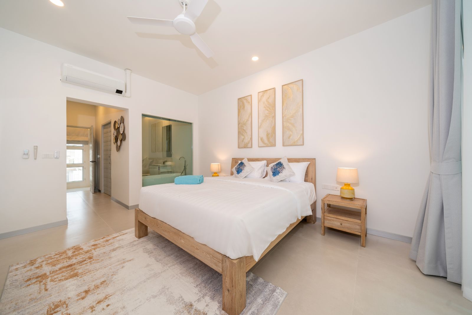 Interior view of 3 Bedroom Foreign Freehold Duplex for Sale at Oxygen Bangtao