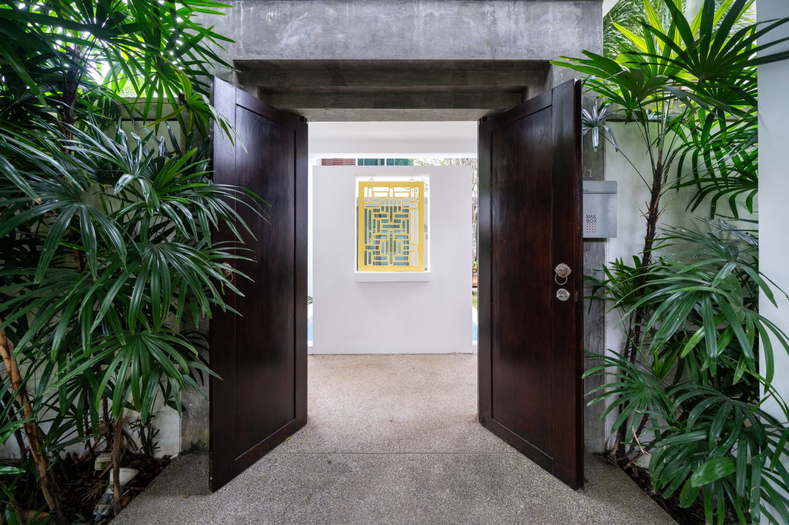 Interior view of 3 Bedroom Foreign Freehold Duplex for Sale at Oxygen Bangtao