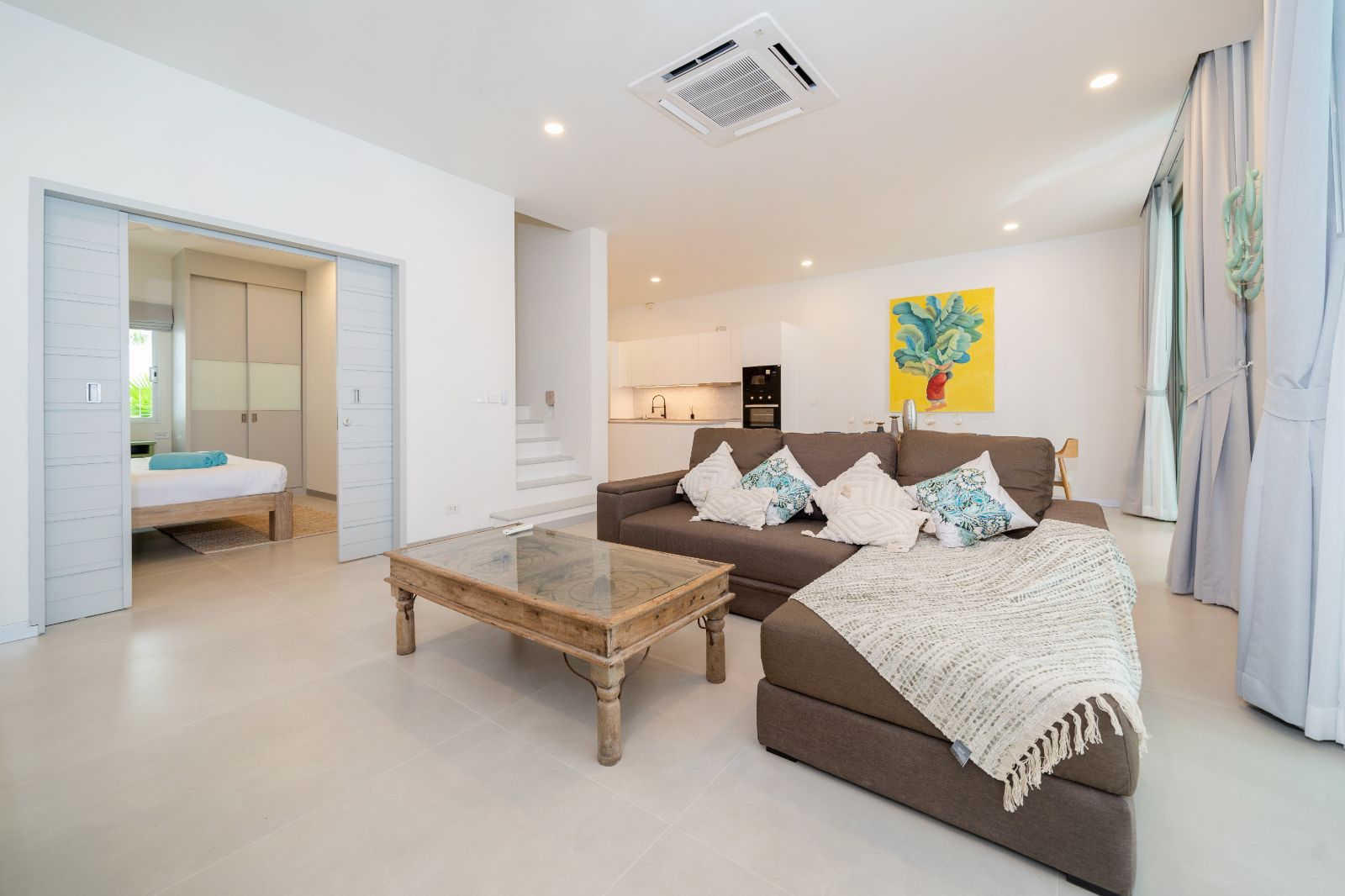 Interior view of 3 Bedroom Foreign Freehold Duplex for Sale at Oxygen Bangtao