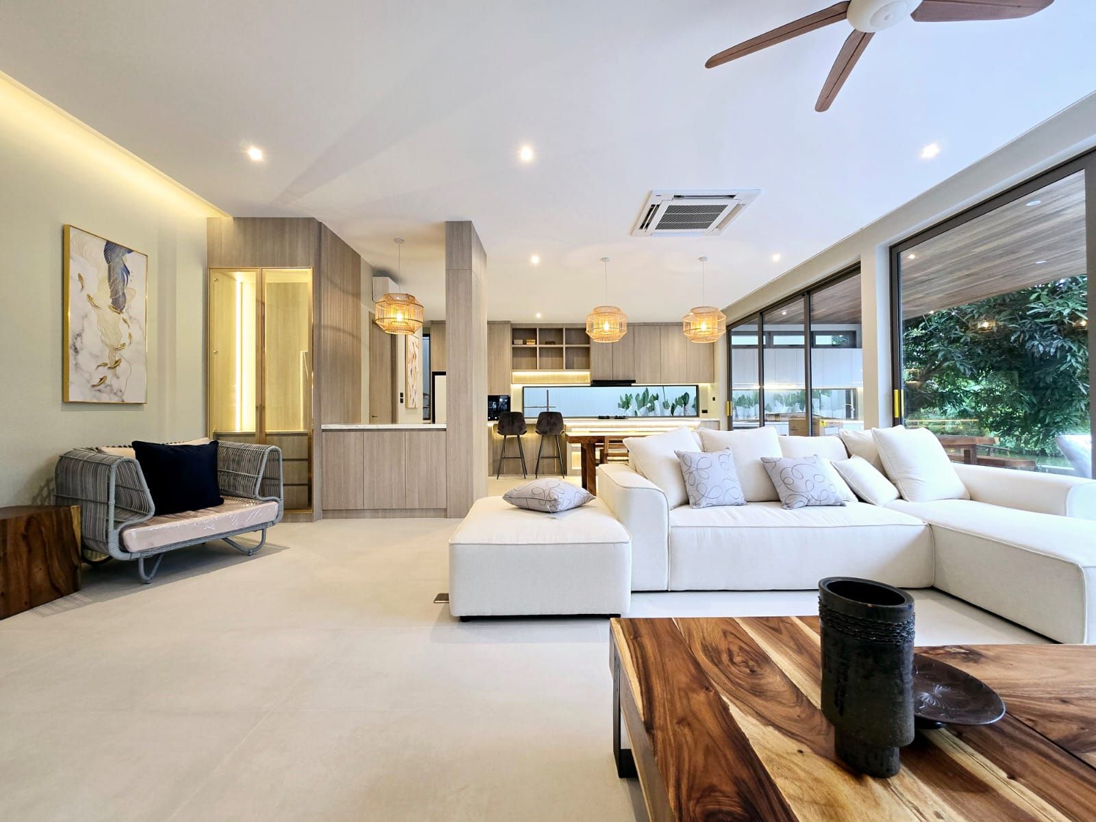 Interior view of Brand New 5 Bedroom Pool Villa for Sale in Land & House Chalong