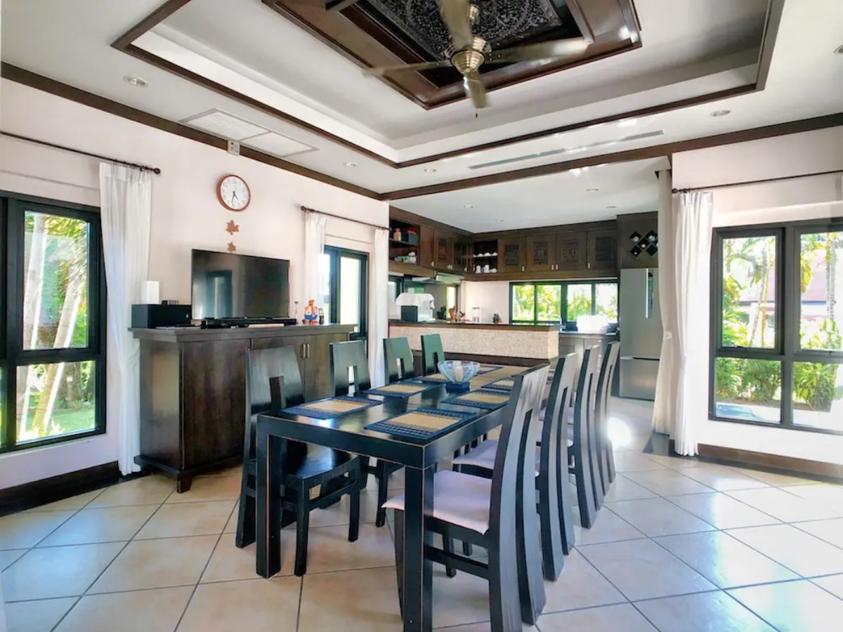 Luxury 5 bedroom Villa for Sale in Nai Harn Baan Bua Estate - Photo 7