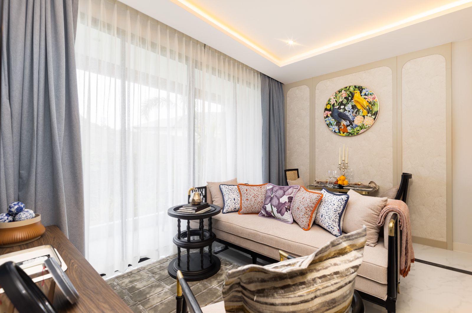 Interior view of Modern 2 Bedroom Condominium for Sale at 8 Atelier, Pasak 8