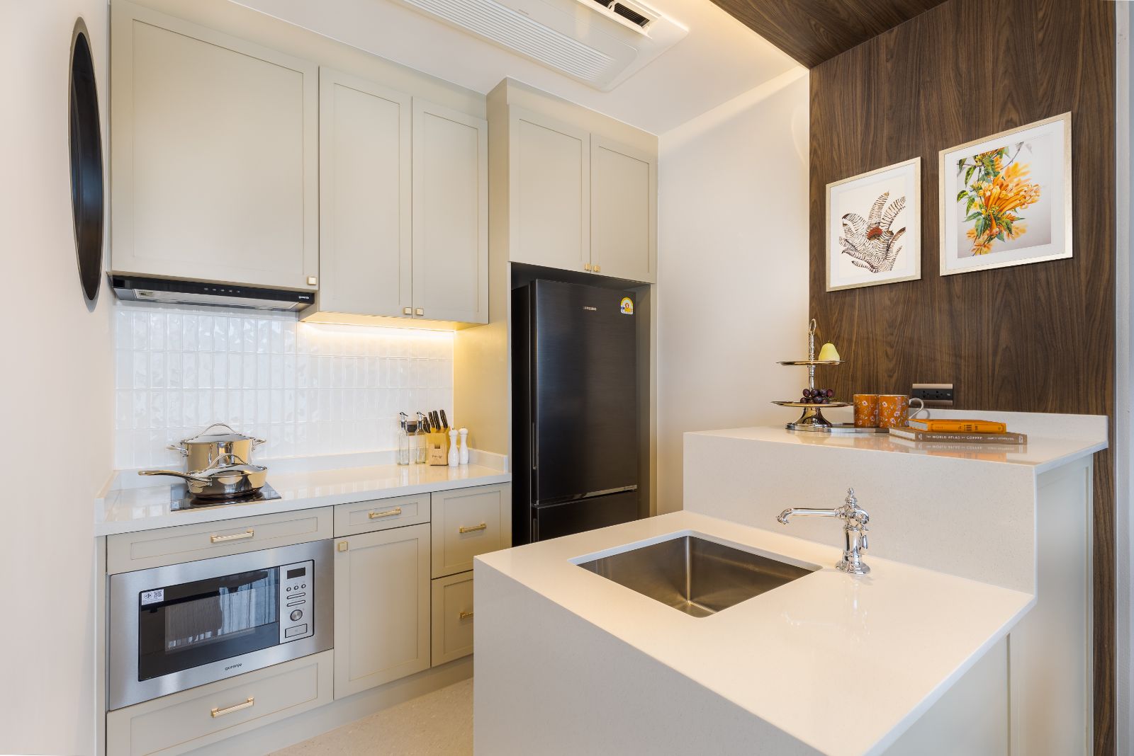 Interior view of Modern 2 Bedroom Condominium for Sale at 8 Atelier, Pasak 8