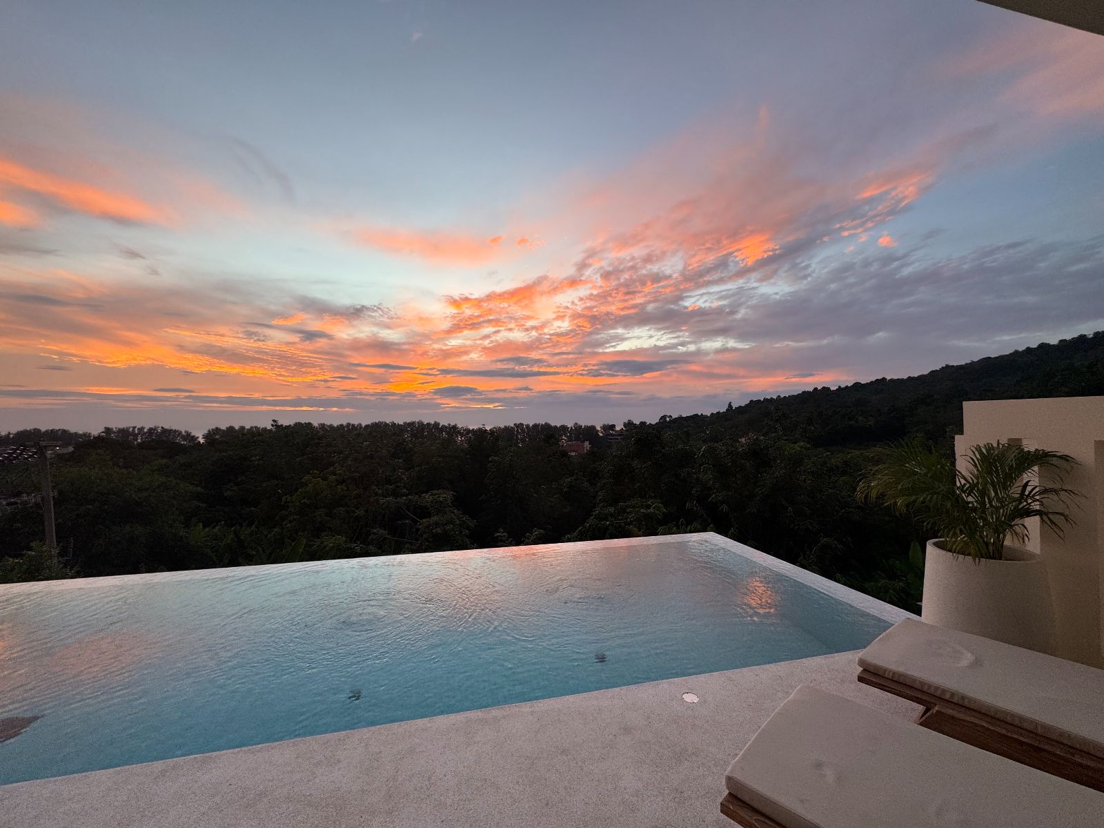 4 Bedroom Ocean View Luxury Mandarin Villa for Sale in Naithon Beach