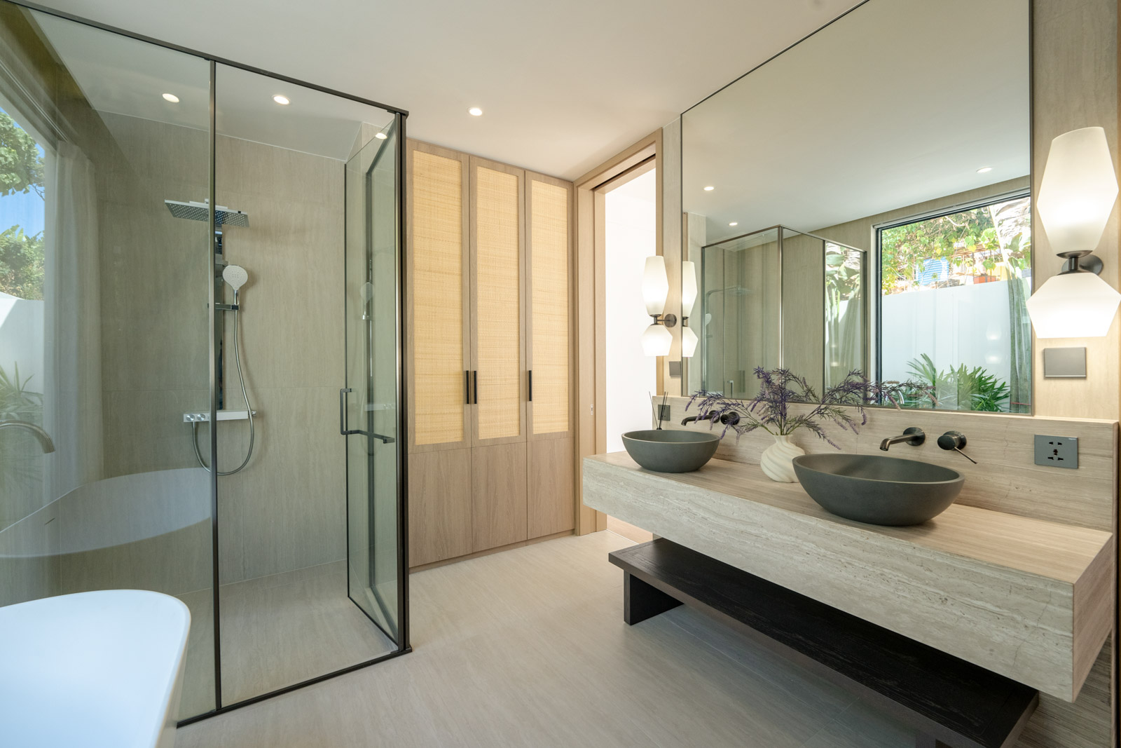 Modern 4 Bedroom Resale Pool Villa in Amber Kata Boutique Villas - 600m from Beachfront - Photo 8